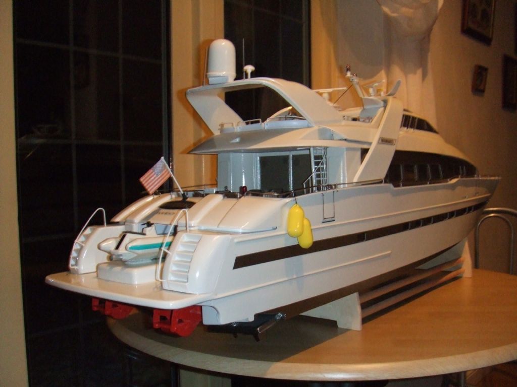 moonraker rc boat