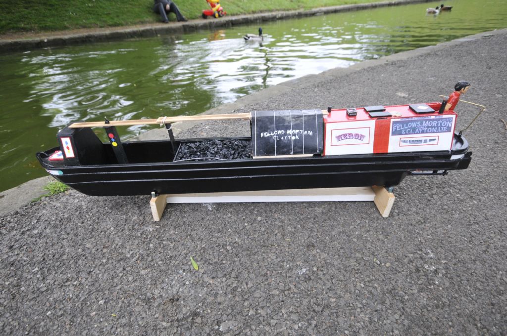 Narrowboat dimensions Model Boats